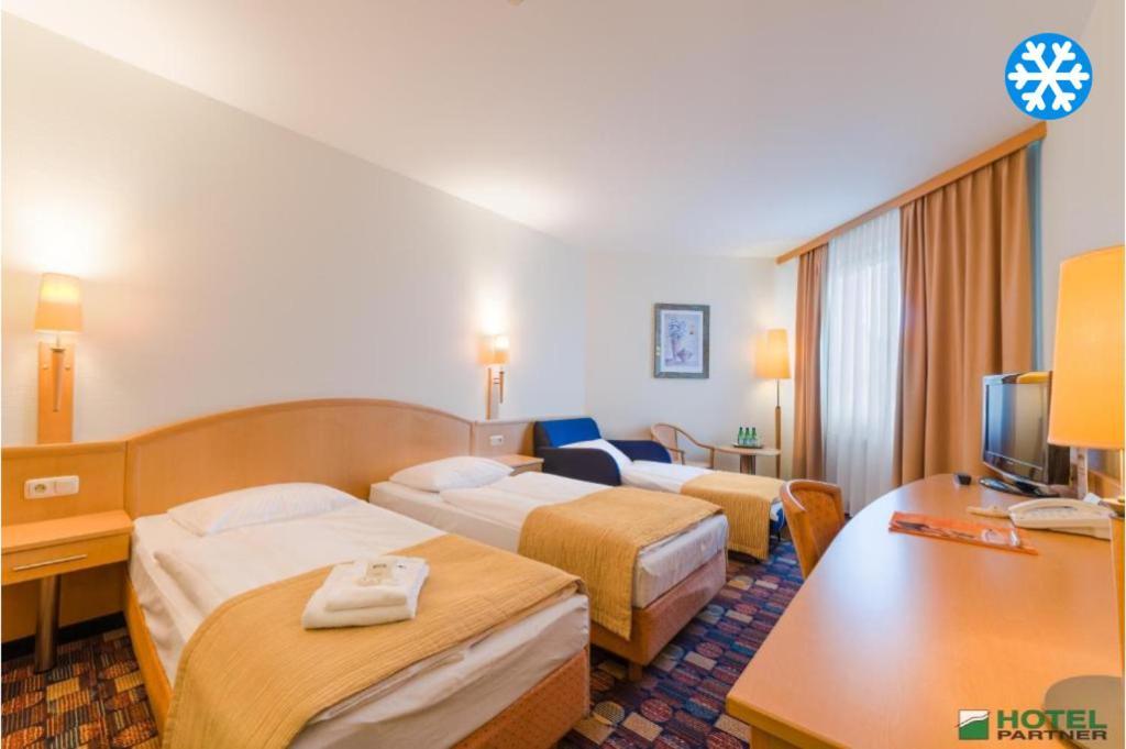 Hotel Partner Warschau Buitenkant foto