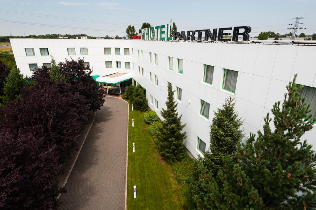Hotel Partner Warschau Buitenkant foto
