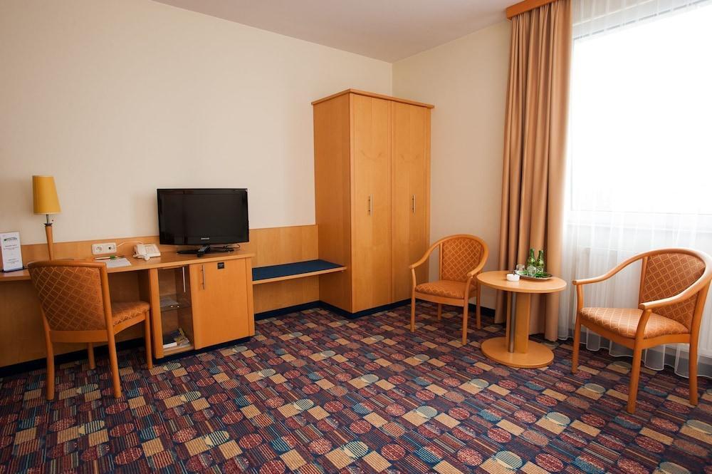 Hotel Partner Warschau Buitenkant foto